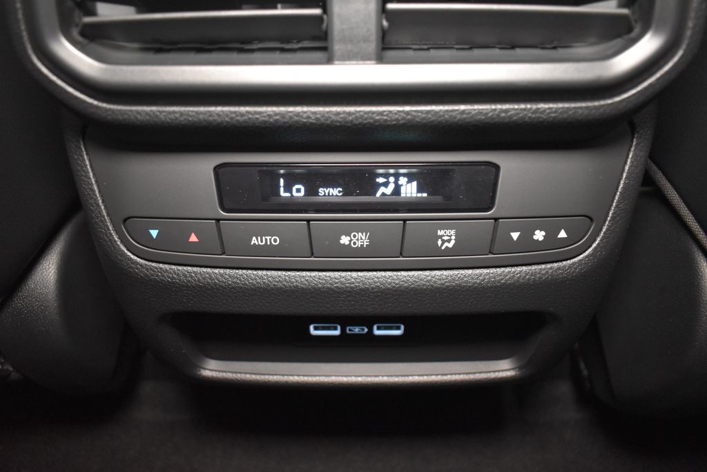 Thumbnail: 2025 Honda Pilot - 14