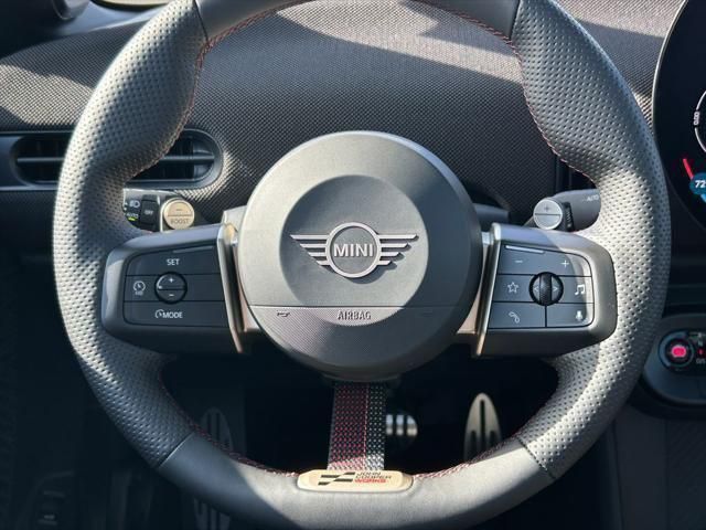 Thumbnail: 2026 MINI Cooper - 15