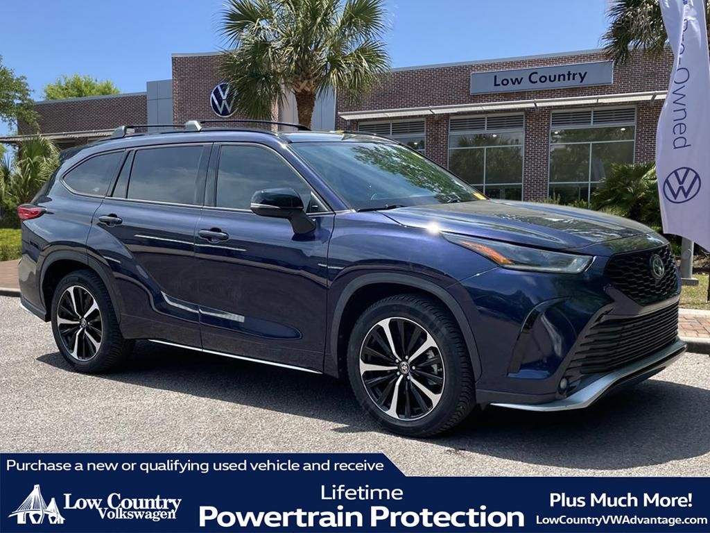 Blueprint 2021 Toyota Highlander XSE FWD SUV / Crossover Front-Wheel Drive 8-Speed Automatic