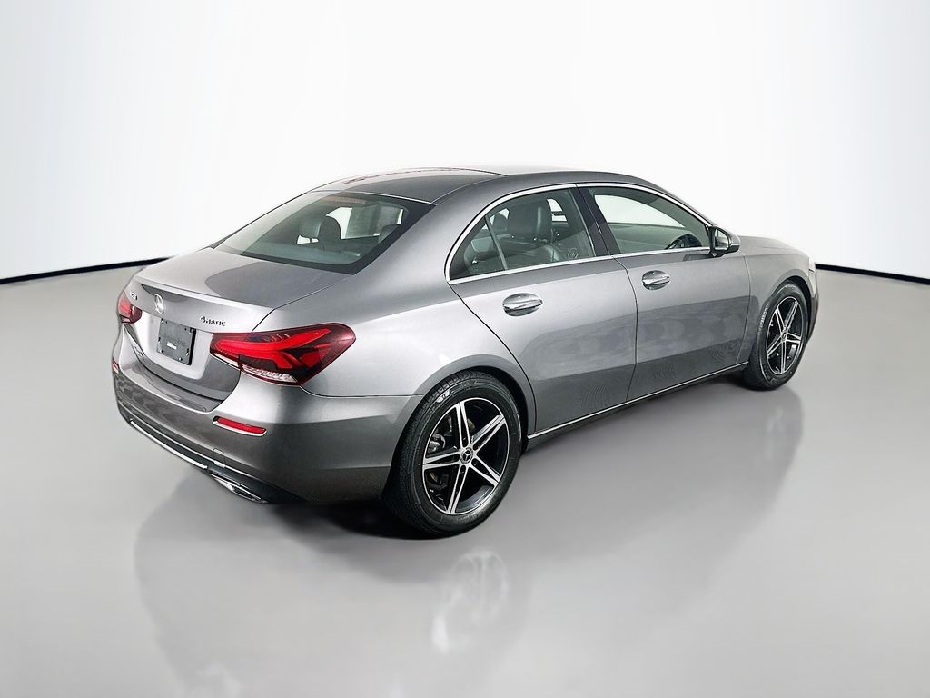 Used 2021 Gray Mercedes-Benz A 220 image 7