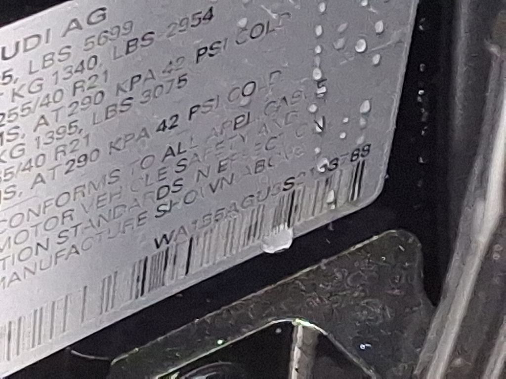 Thumbnail: 2025 Audi SQ5 - 20