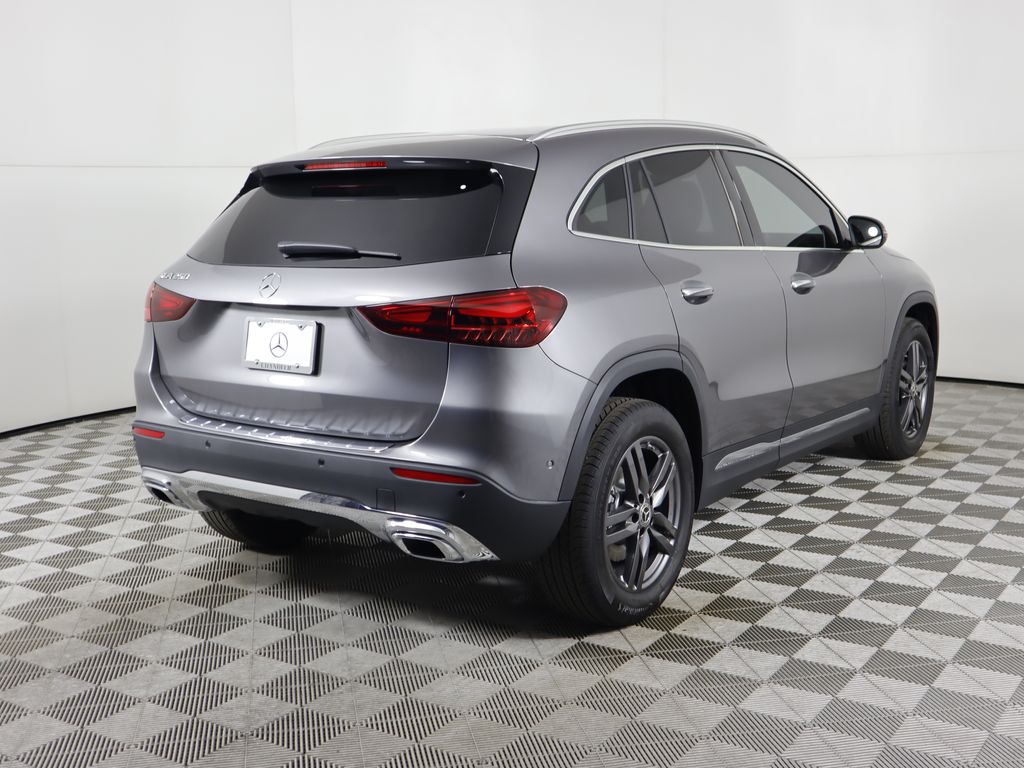 2025 Mercedes-Benz GLA 250 5