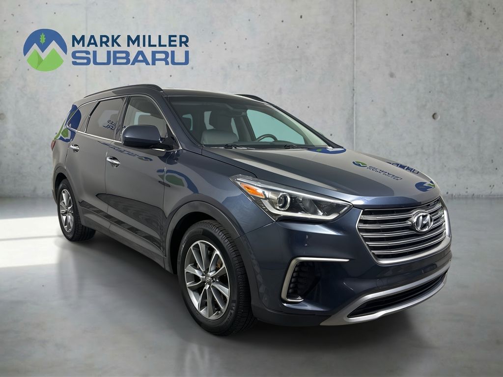 2018 Hyundai Santa Fe SE