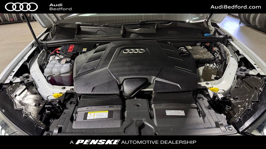 Thumbnail: 2021 Audi Q7 - 10