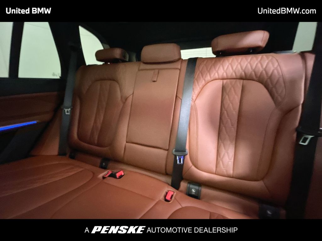 Thumbnail: 2023 BMW X5 - 21