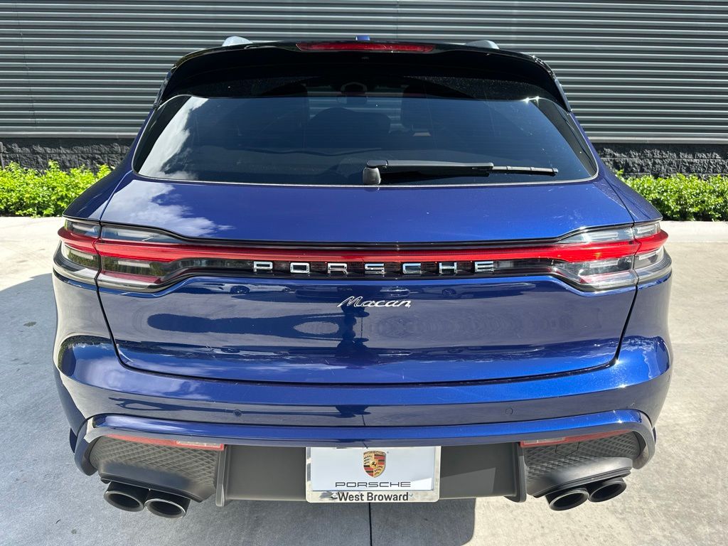 2023 Porsche Macan  11