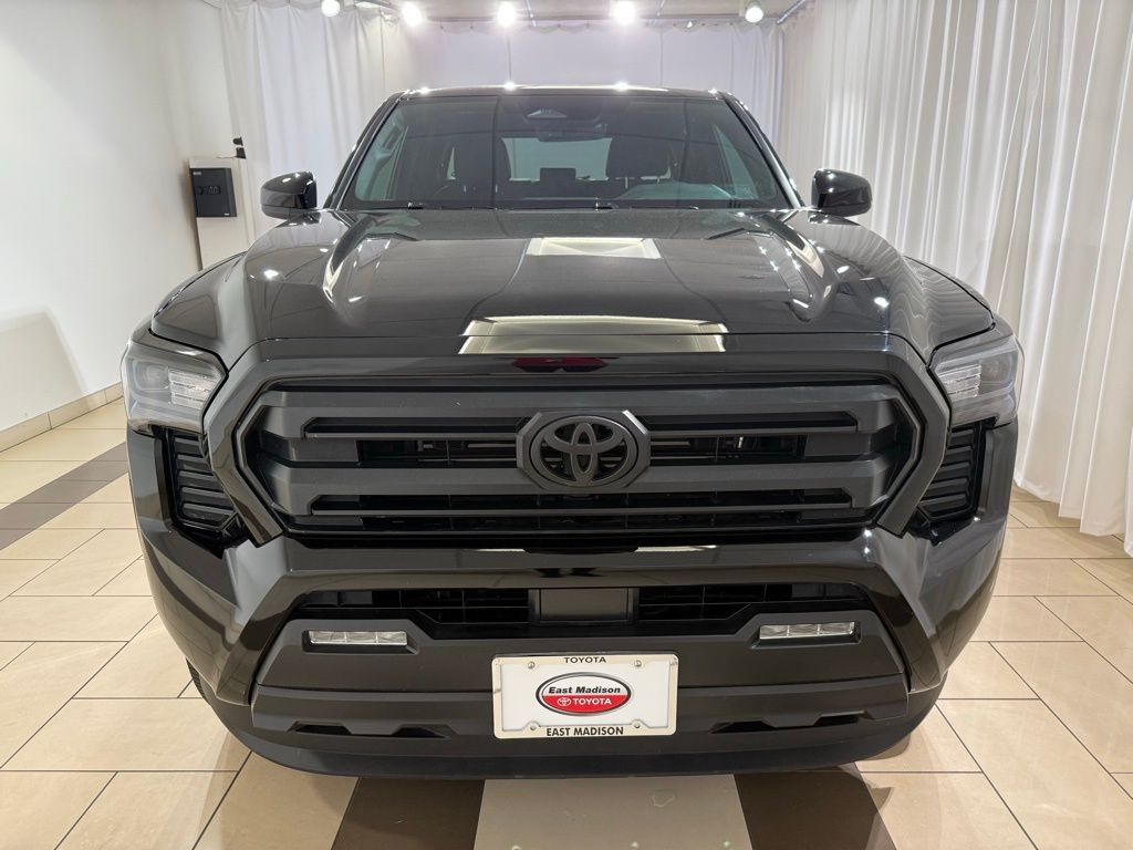 Thumbnail: 2025 Toyota Tacoma - 8