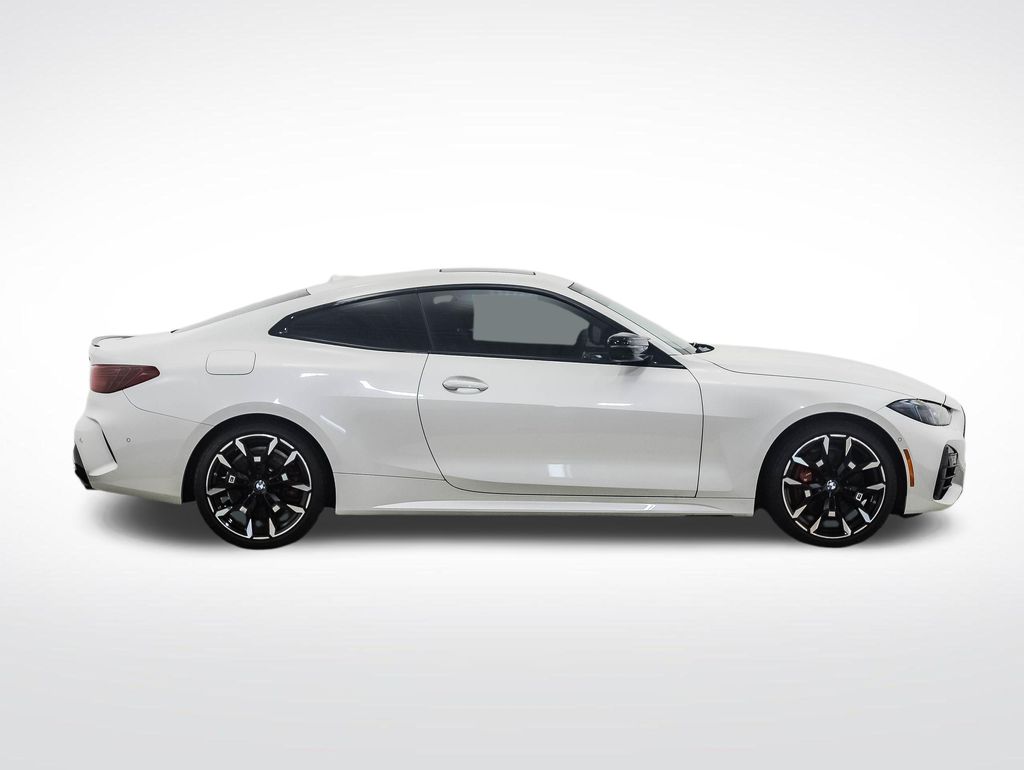 Thumbnail: 2025 BMW 4 Series - 6