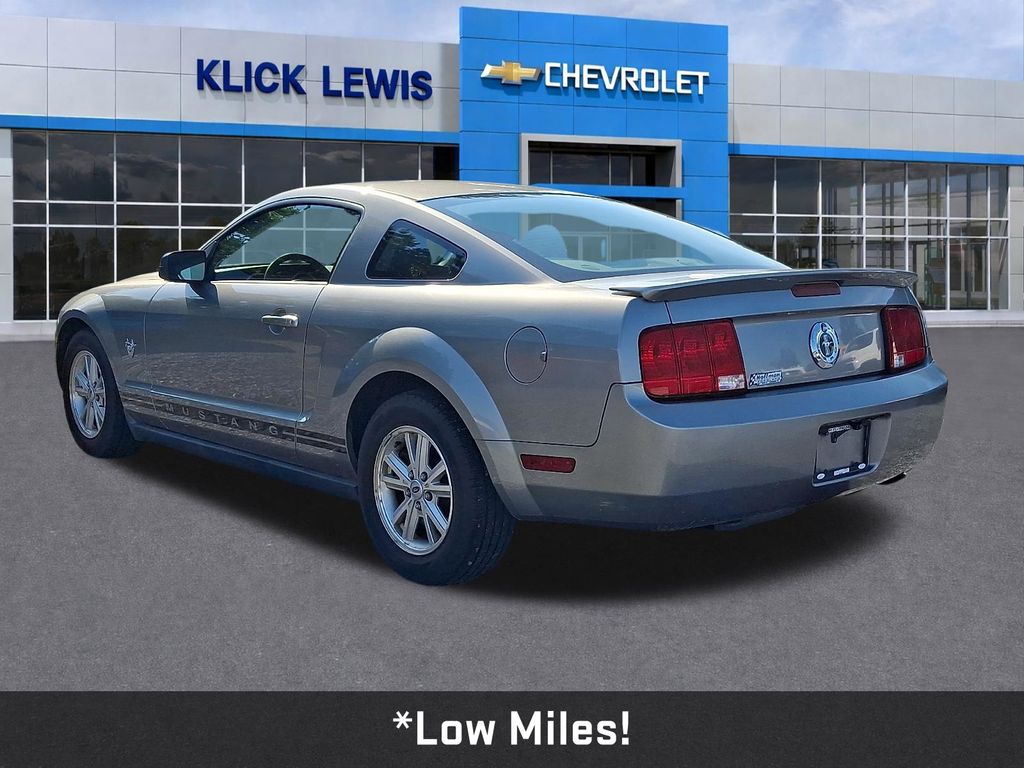 2009 Ford Mustang V6  at Grove City Ford