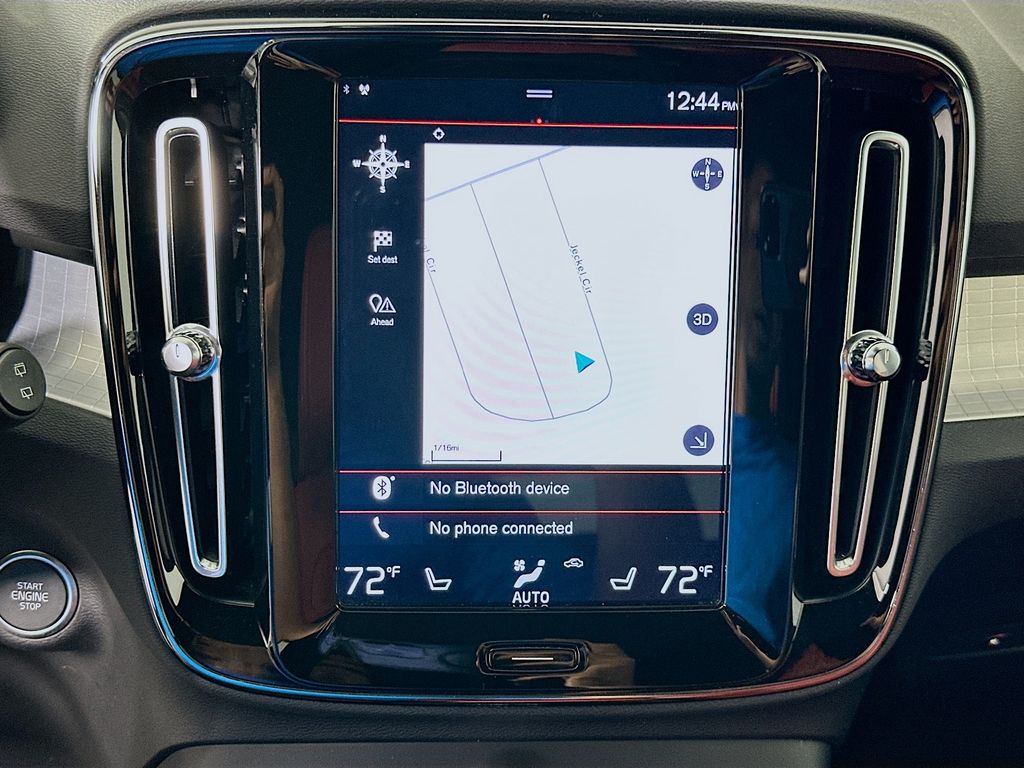 Thumbnail: 2019 Volvo XC40 - 13