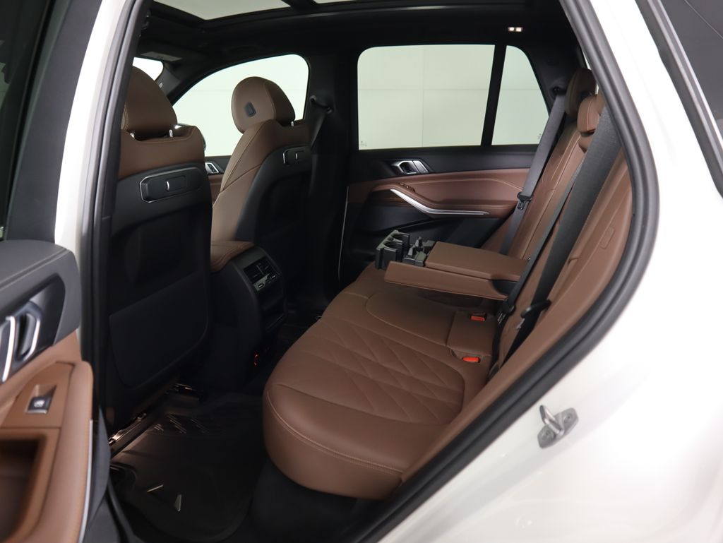 Thumbnail: 2024 BMW X5 - 22