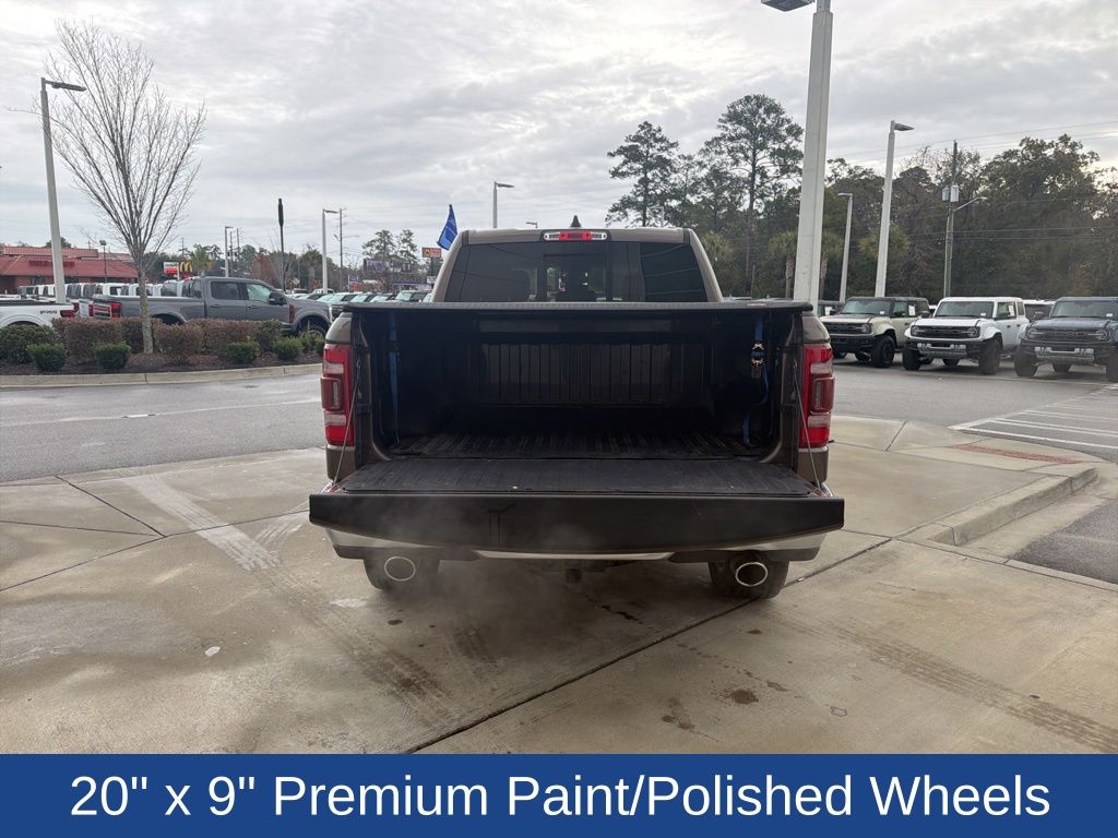 2020 Ram 1500 Laramie Crew Cab 4x4 5'7" Box