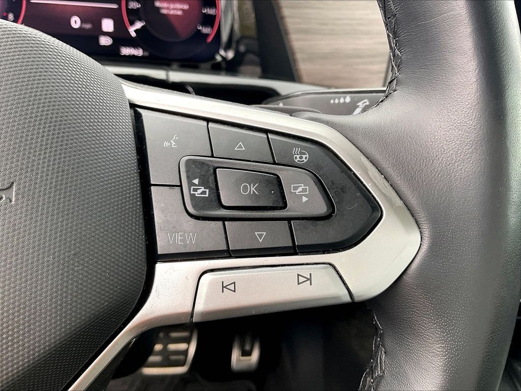 2024 Volkswagen Atlas — photo 24