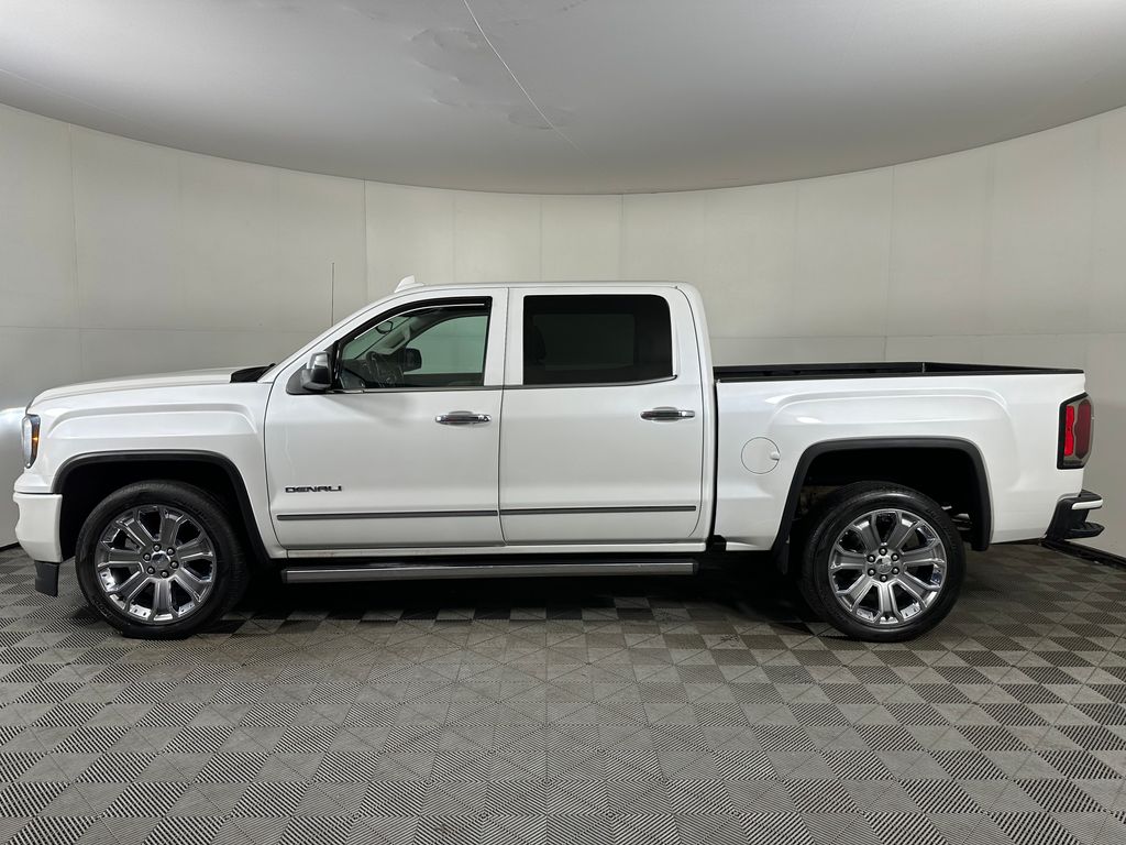 Photo 2 of 2017 GMC Sierra 1500 Denali