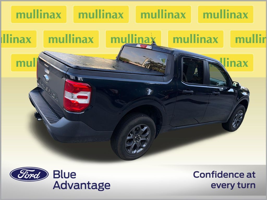 Certified Used 2022 Blue Ford XLT image 4