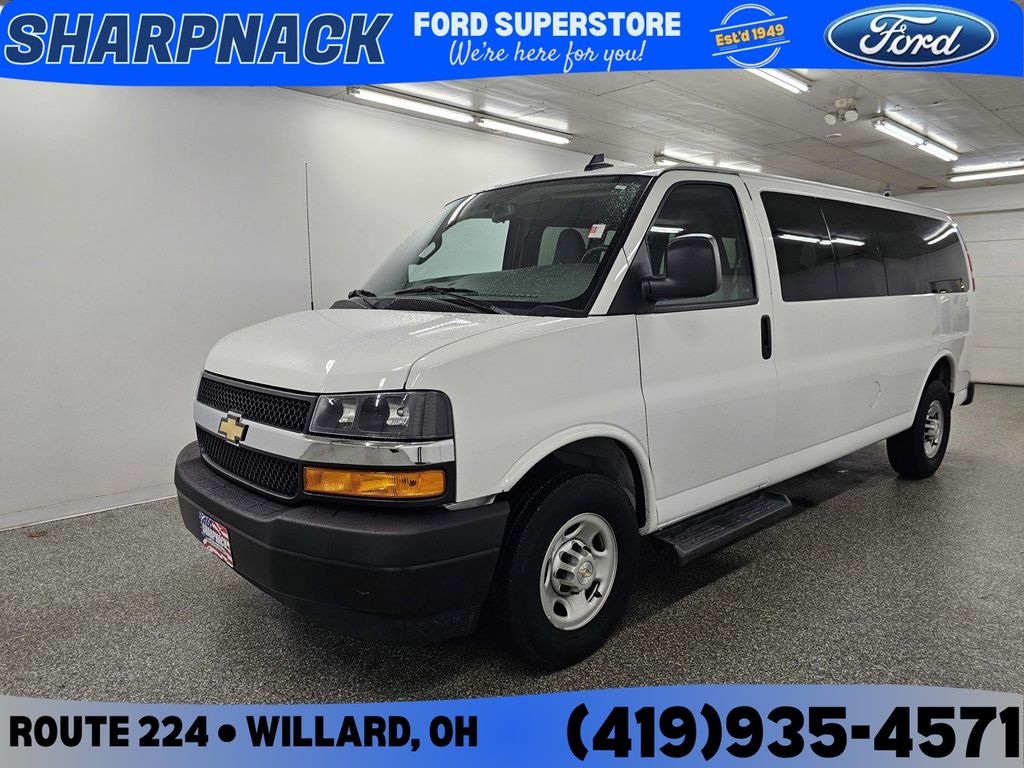 2023 Chevrolet Express 3500 LS Extended RWD
