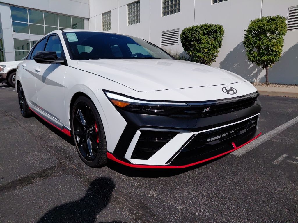 Thumbnail: 2025 Hyundai Elantra - 4