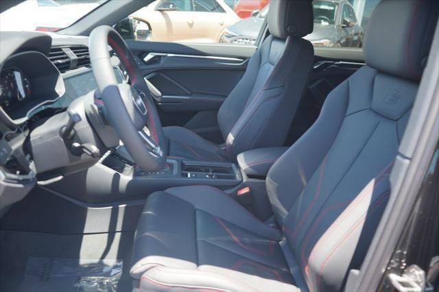 Thumbnail: 2025 Audi Q3 - 5