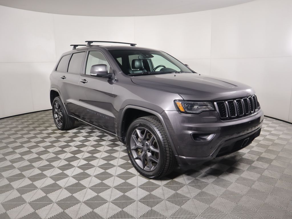 Thumbnail: 2021 Jeep Grand Cherokee - 3