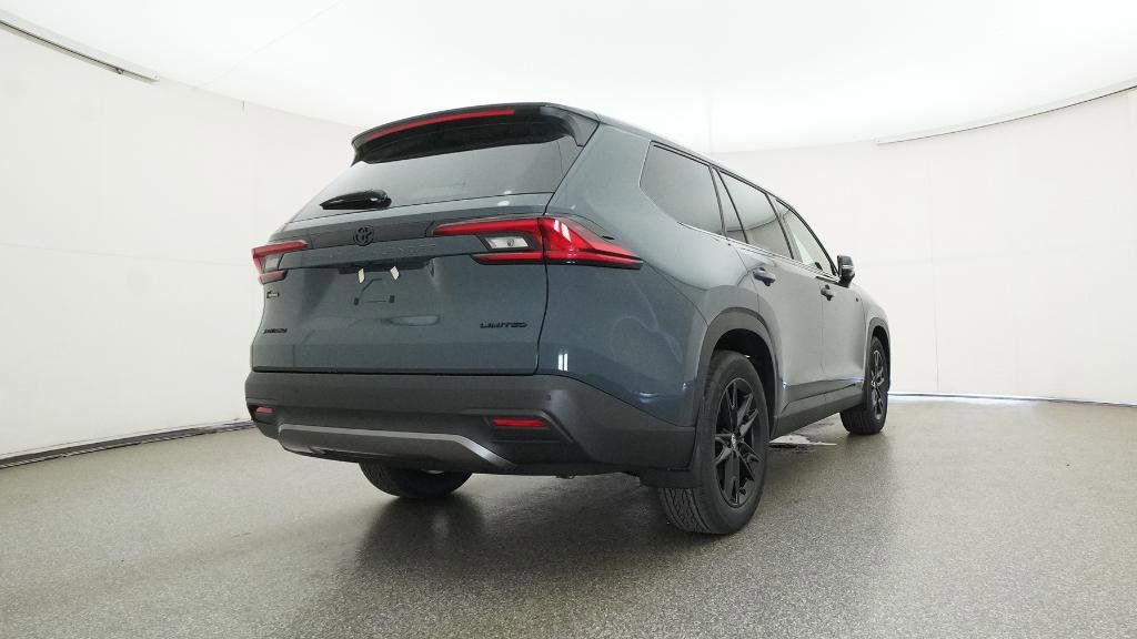 2025 Toyota Grand Highlander Limited 19