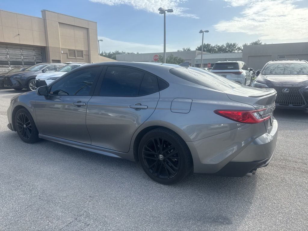 Used 2025  Toyota SE image 4