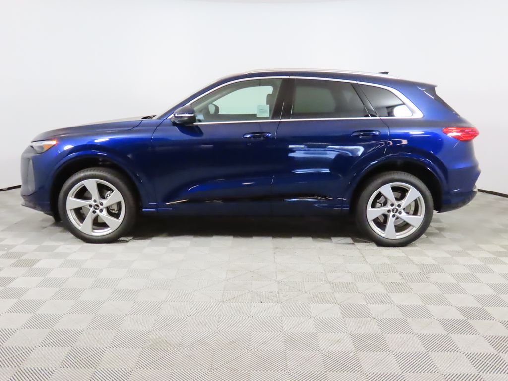 Thumbnail: 2025 Audi Q5 - 2