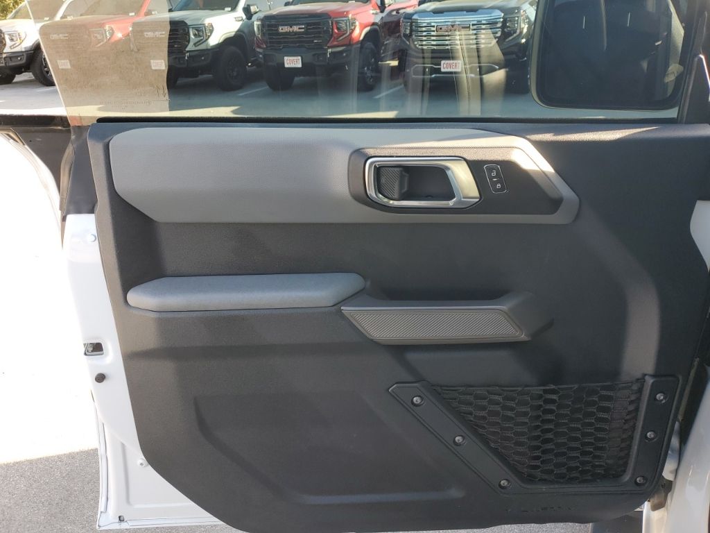 Used Car 2022 Ford Bronco  Black Diamond For Sale Under $40,000 In Austin, Texas