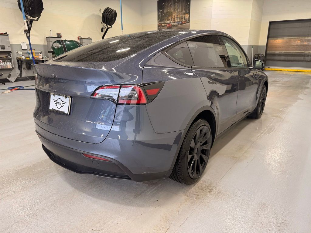 2023 Tesla Model Y Long Range 6