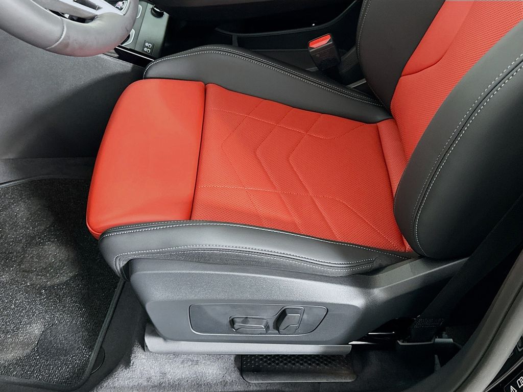 2025 BMW X1 xDrive28i 21