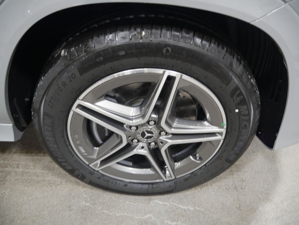 Thumbnail: 2026 Mercedes-Benz GLE - 15