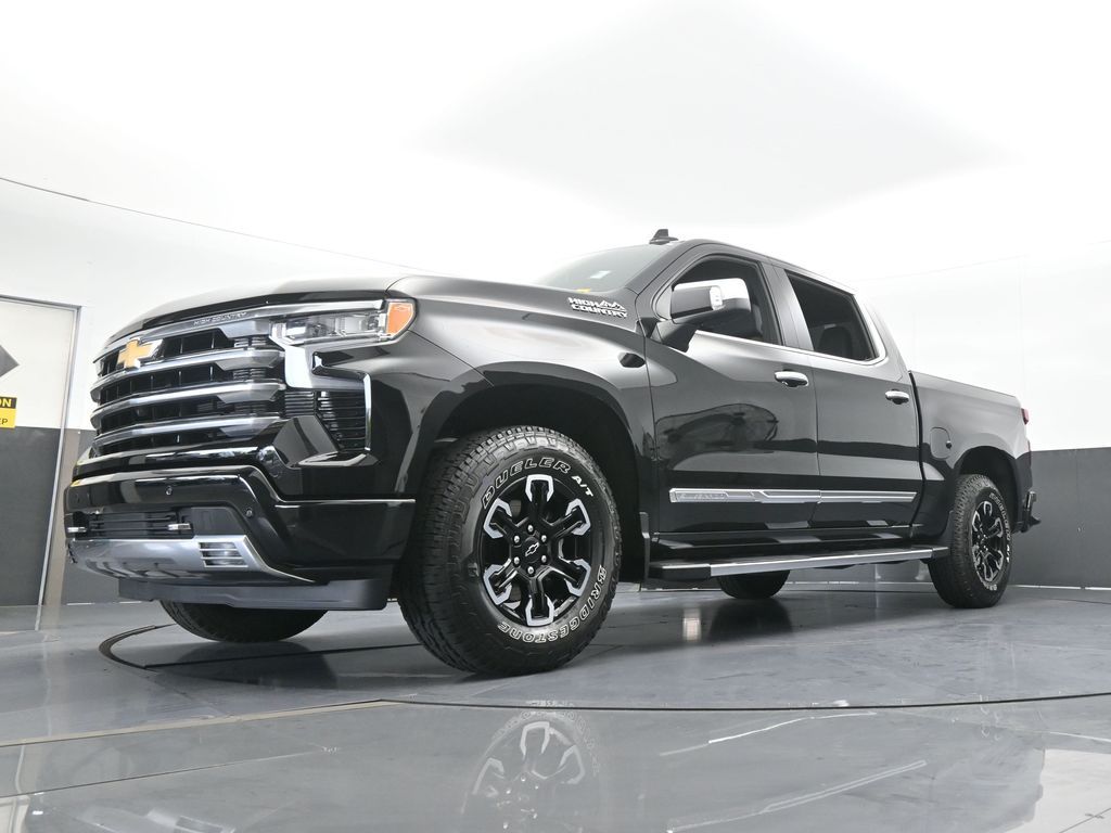 Used 2025 Black Chevrolet High Country image 61
