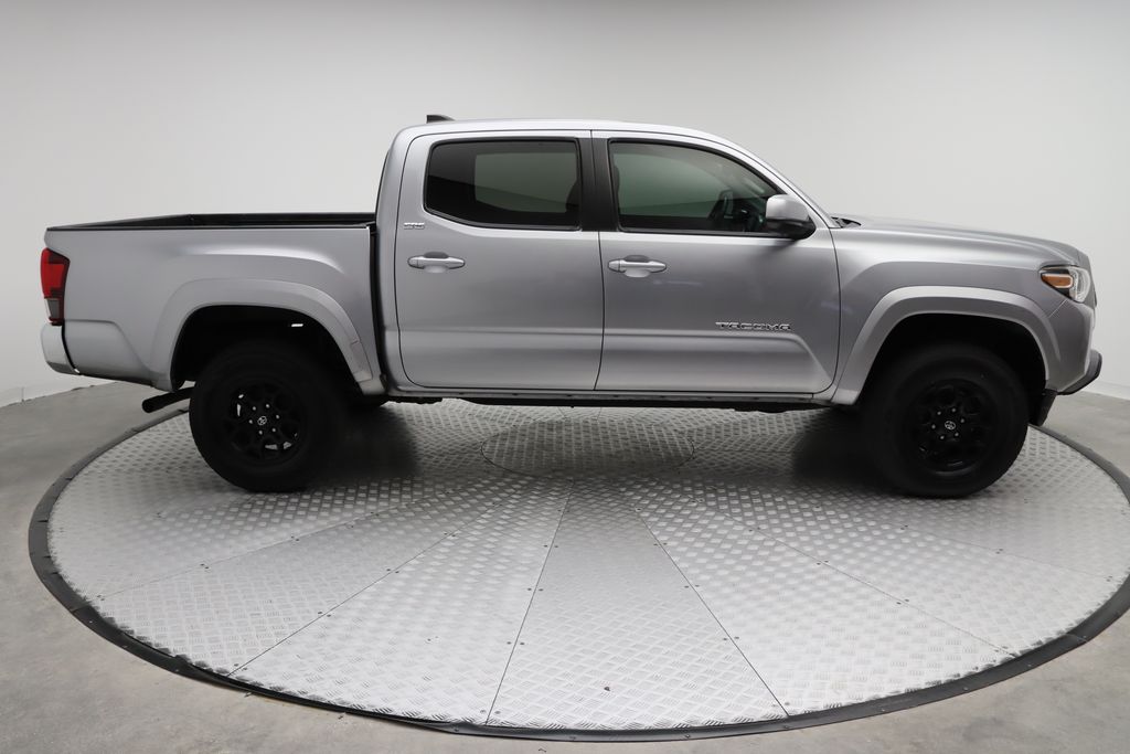 2020 Toyota Tacoma SR5 7