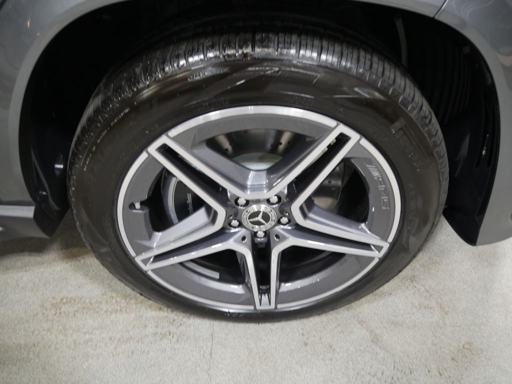 Thumbnail: 2026 Mercedes-Benz GLS - 15