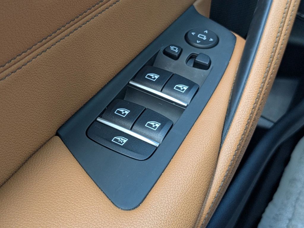 2021 BMW 5 Series 530i