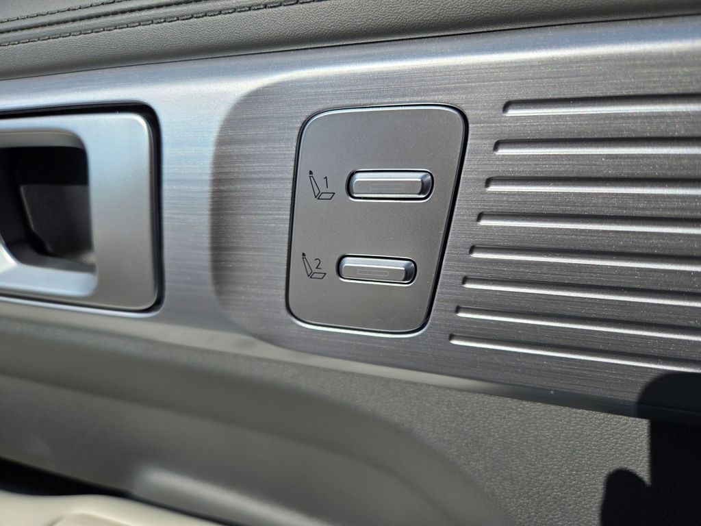 Thumbnail: 2026 Hyundai Santa Fe - 22