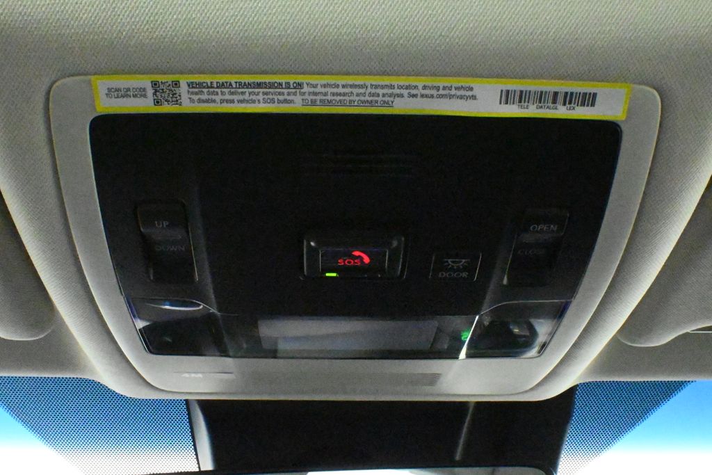 Thumbnail: 2025 Lexus ES - 21