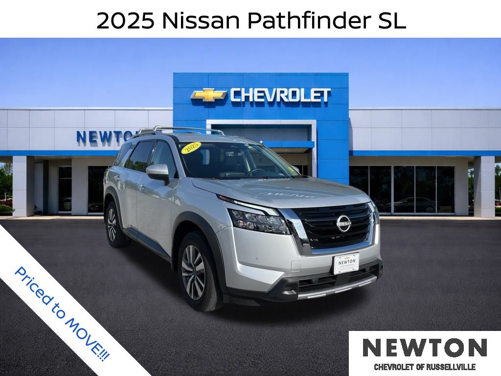 2025 Nissan Pathfinder SL 4WD