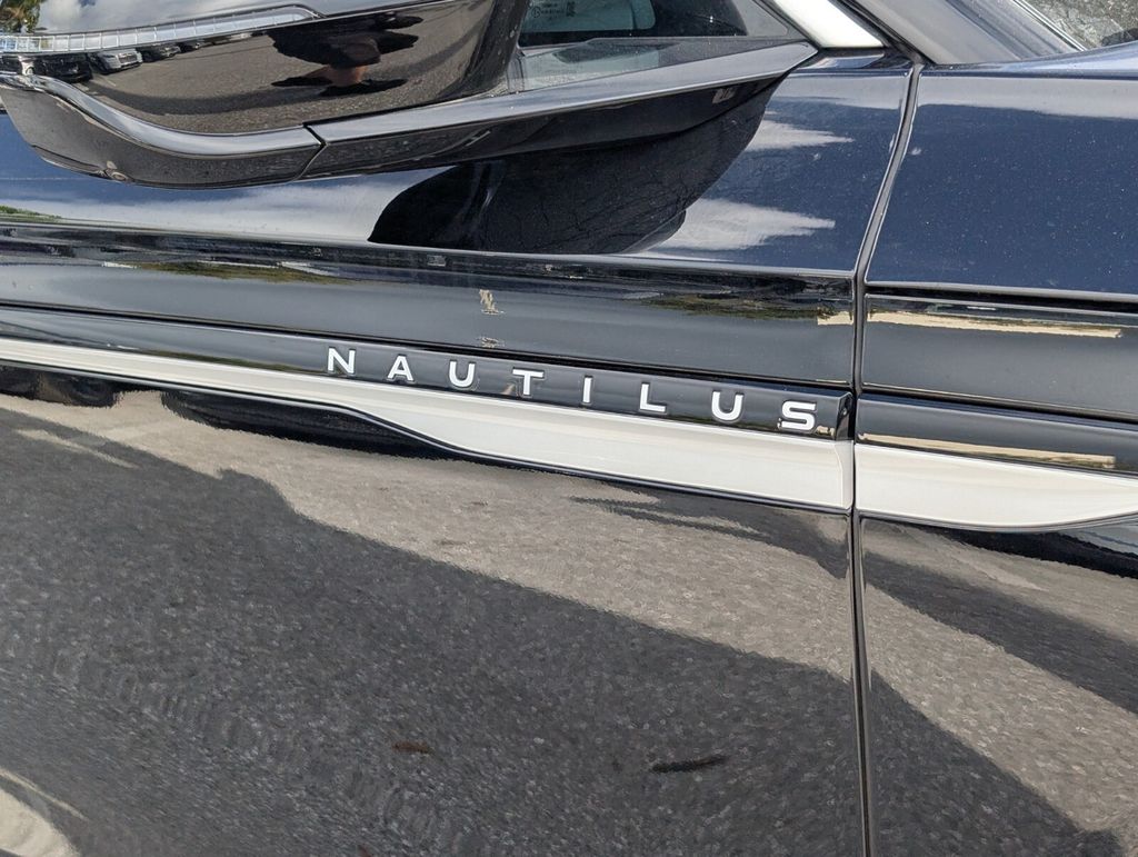 new 2026 Lincoln Nautilus car, priced at $53,270