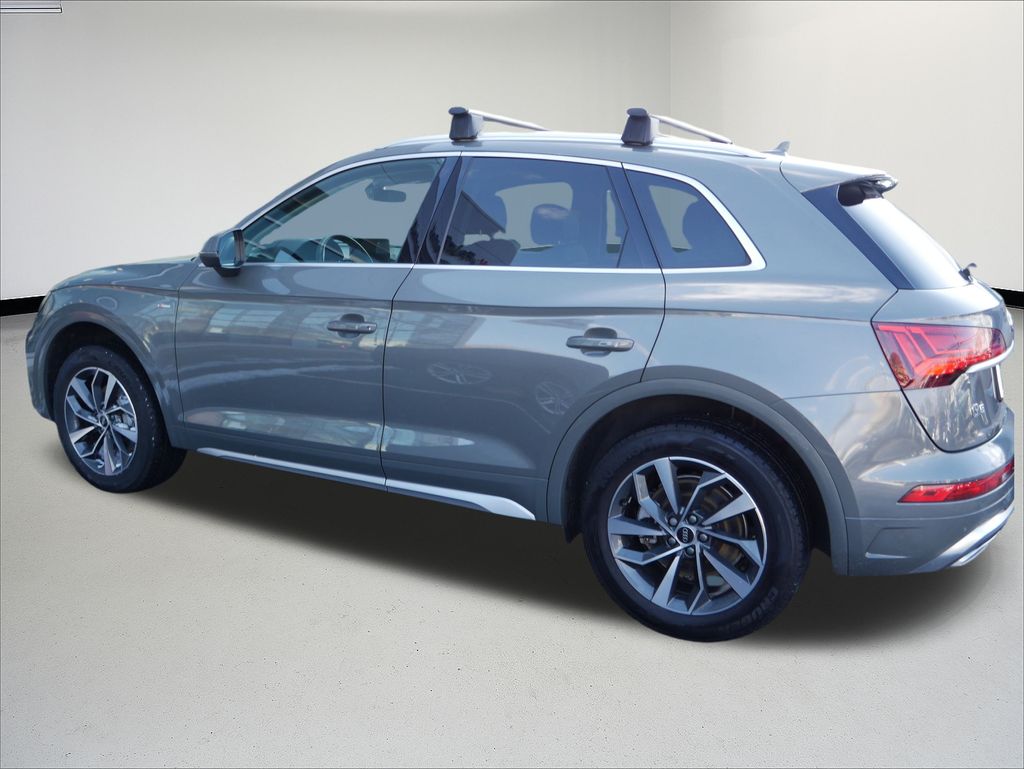 Thumbnail: 2023 Audi Q5 - 2