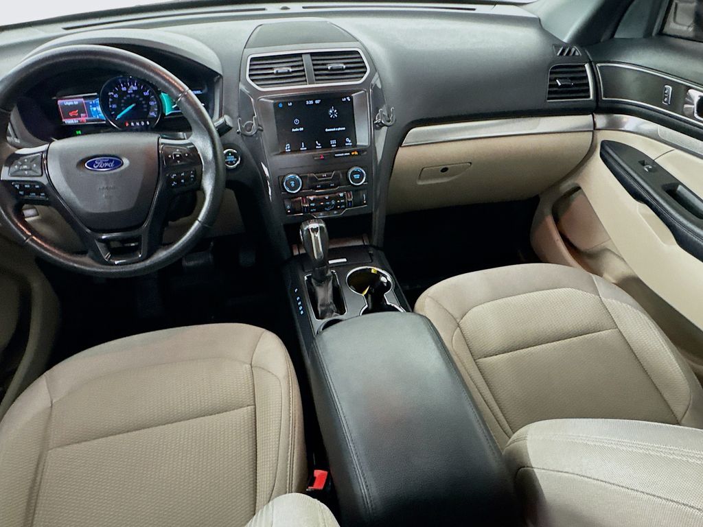Used Car 2018 Ford Explorer  Xlt For Sale Under $12,000 In Austin, Texas