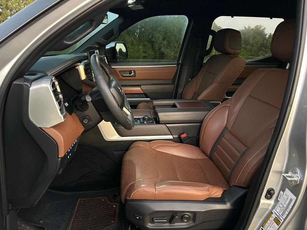 Thumbnail: 2024 Toyota Tundra - 14