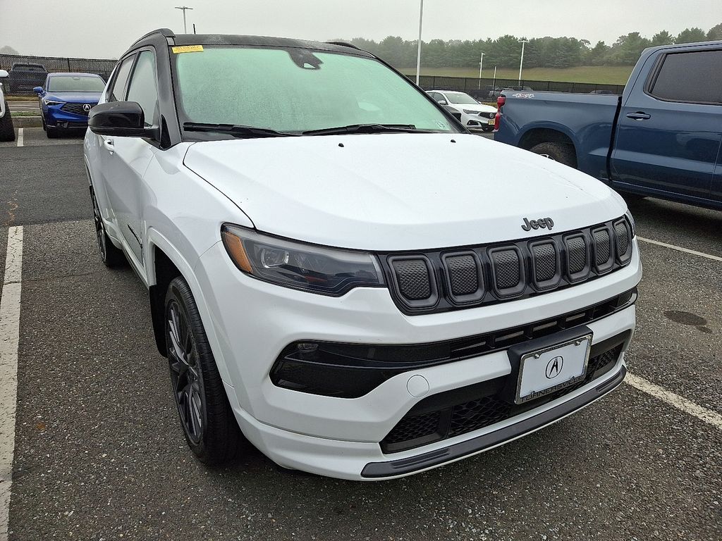 Thumbnail: 2022 Jeep Compass - 3