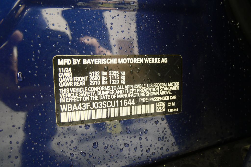 Thumbnail: 2025 BMW 5 Series - 27