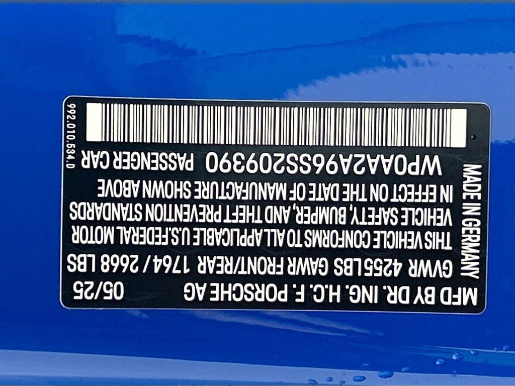 Thumbnail: 2025 Porsche 911 - 32