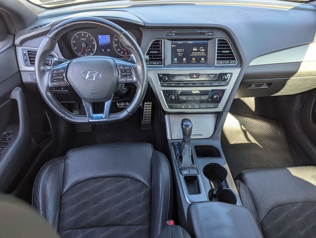 2017 Hyundai Sonata Sport 2.0T 29