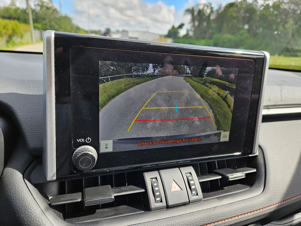 Thumbnail: 2024 Toyota RAV4 - 25