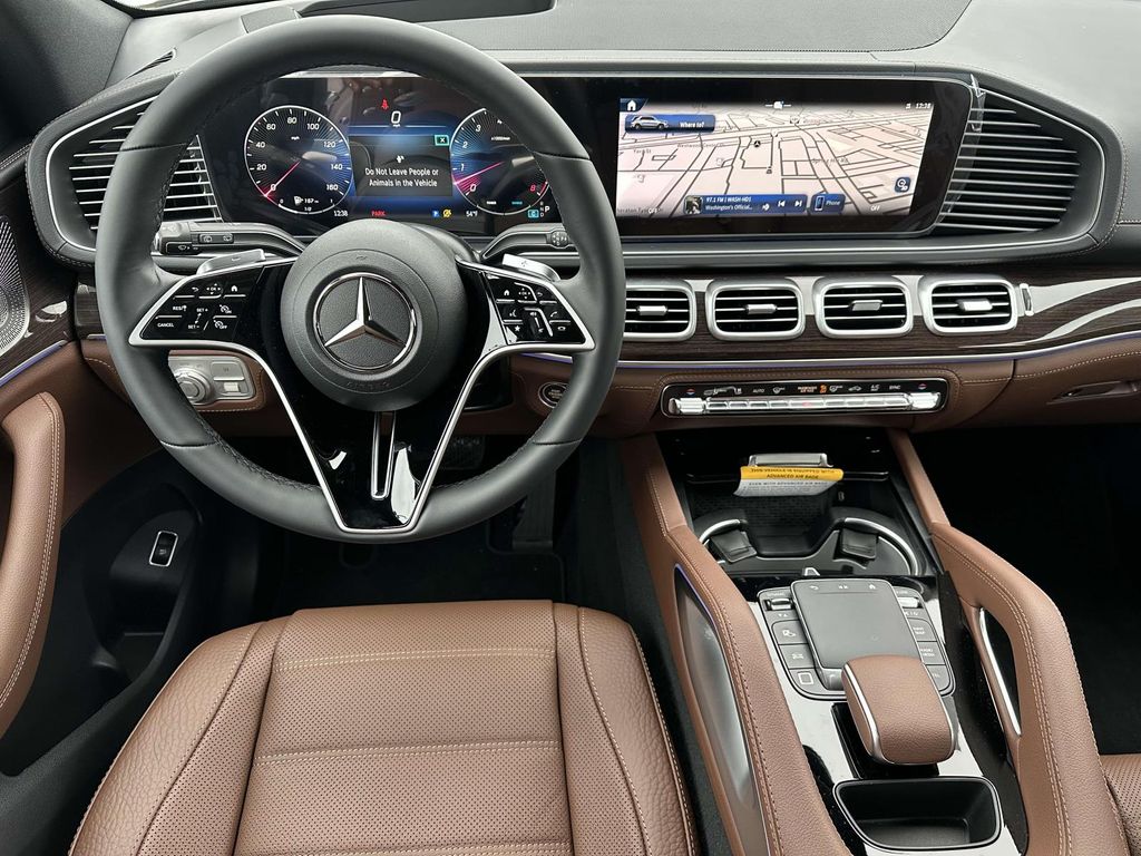 2025 Mercedes-Benz GLE 450 7