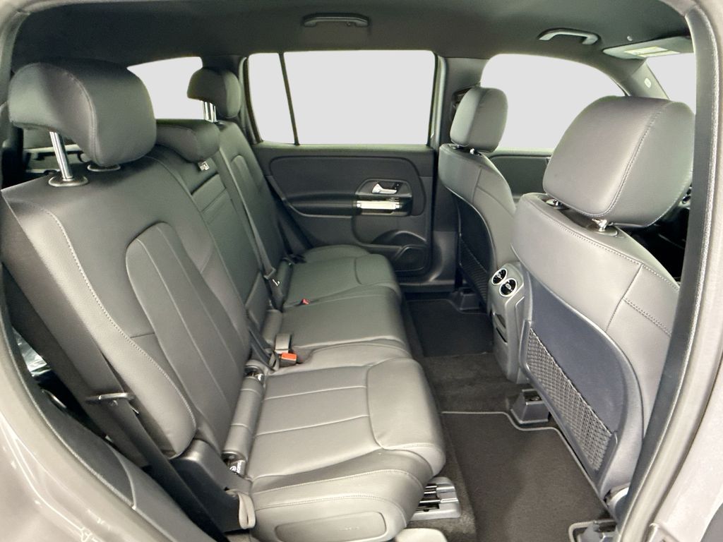 Thumbnail: 2026 Mercedes-Benz GLB - 21