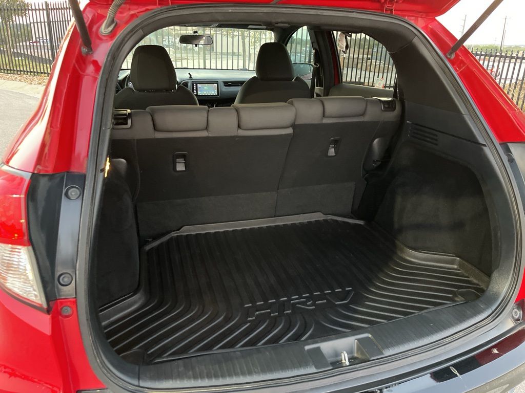 Thumbnail: 2022 Honda HR-V - 10