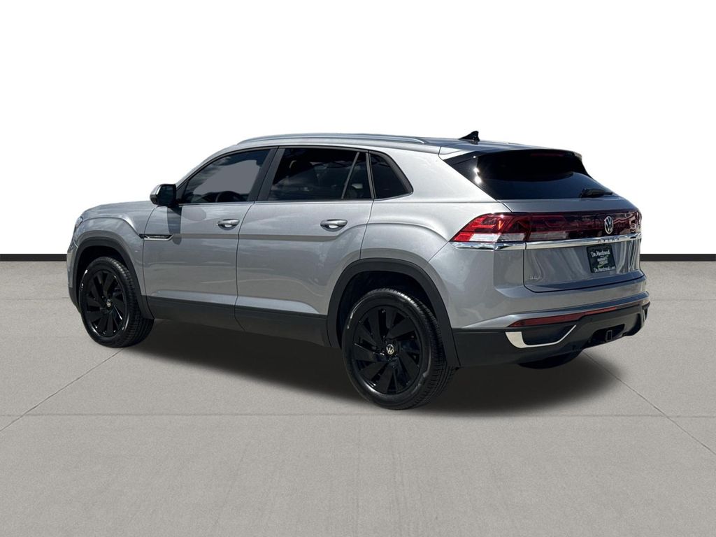 2026 Volkswagen Atlas Cross Sport 2.0T SE w/Technology Silver at DeMontrond Auto Country